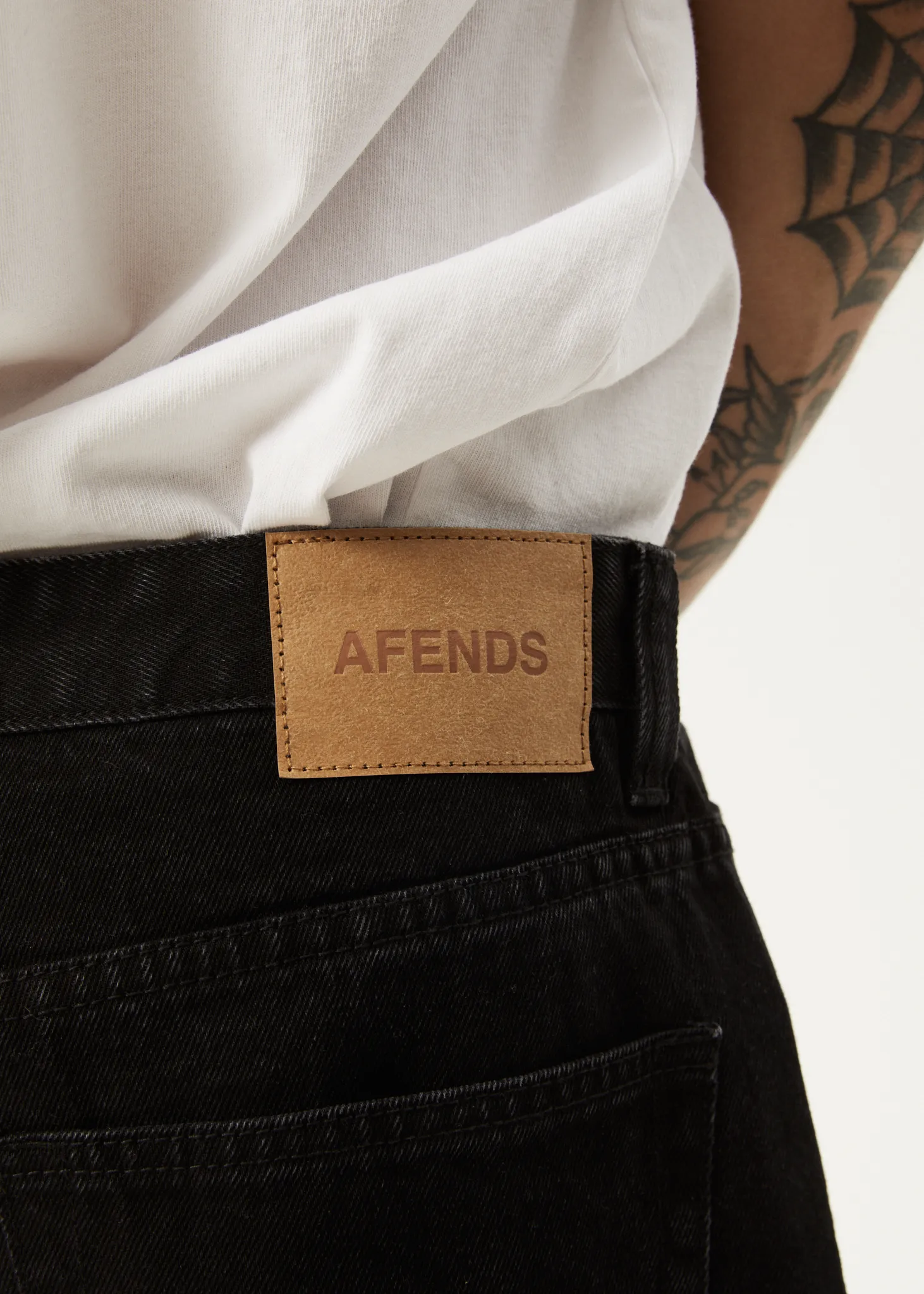 AFENDS Mens Ninety Two's - Denim Relaxed Jeans - Washed Black