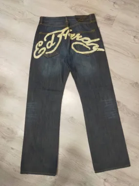 CR723 Vintage Branded Jeans 30 pieces