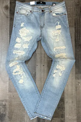 Focus- vintage ripped jeans