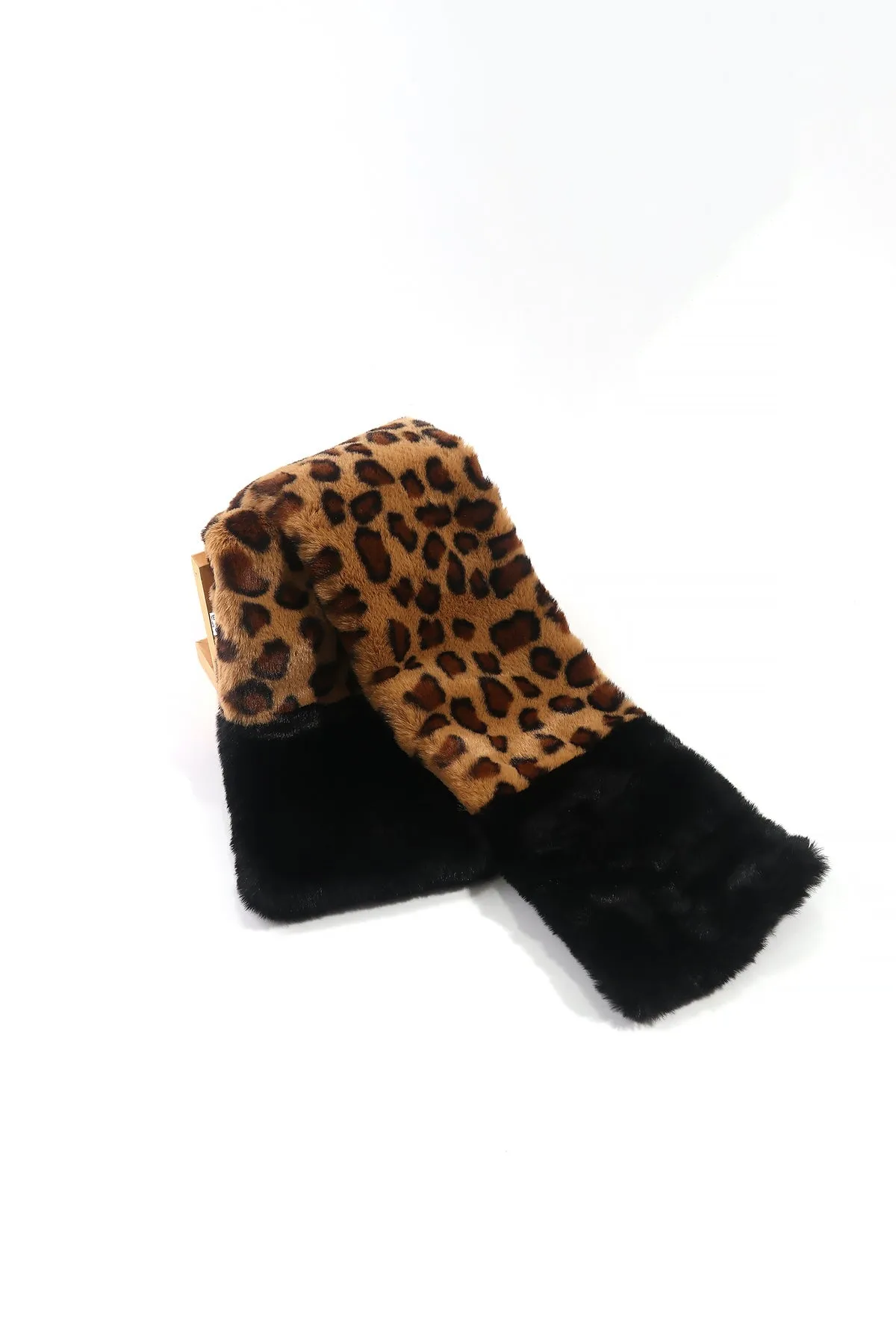 Leopard Print Faux Fur Scarf