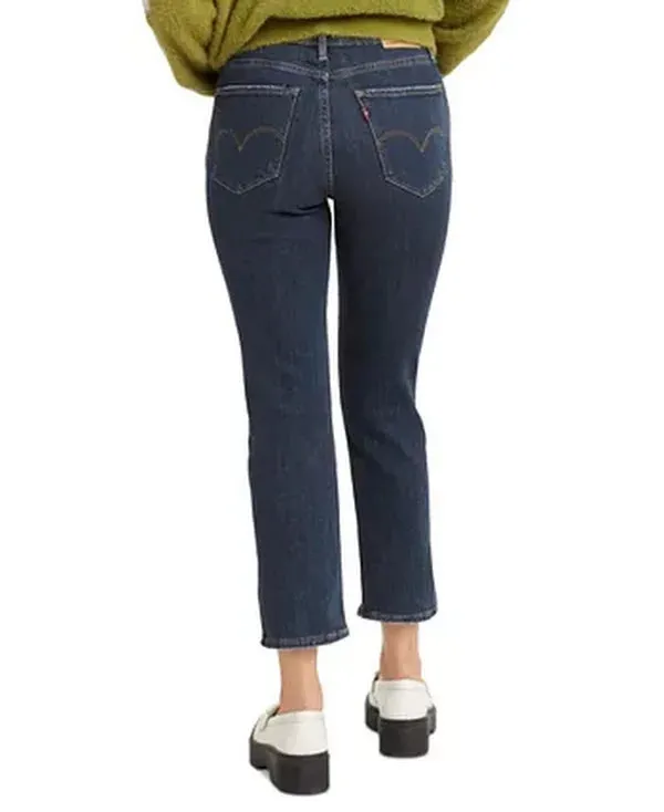 Levis Womens 724 Straight-Leg Cropped Jeans, Size 33W