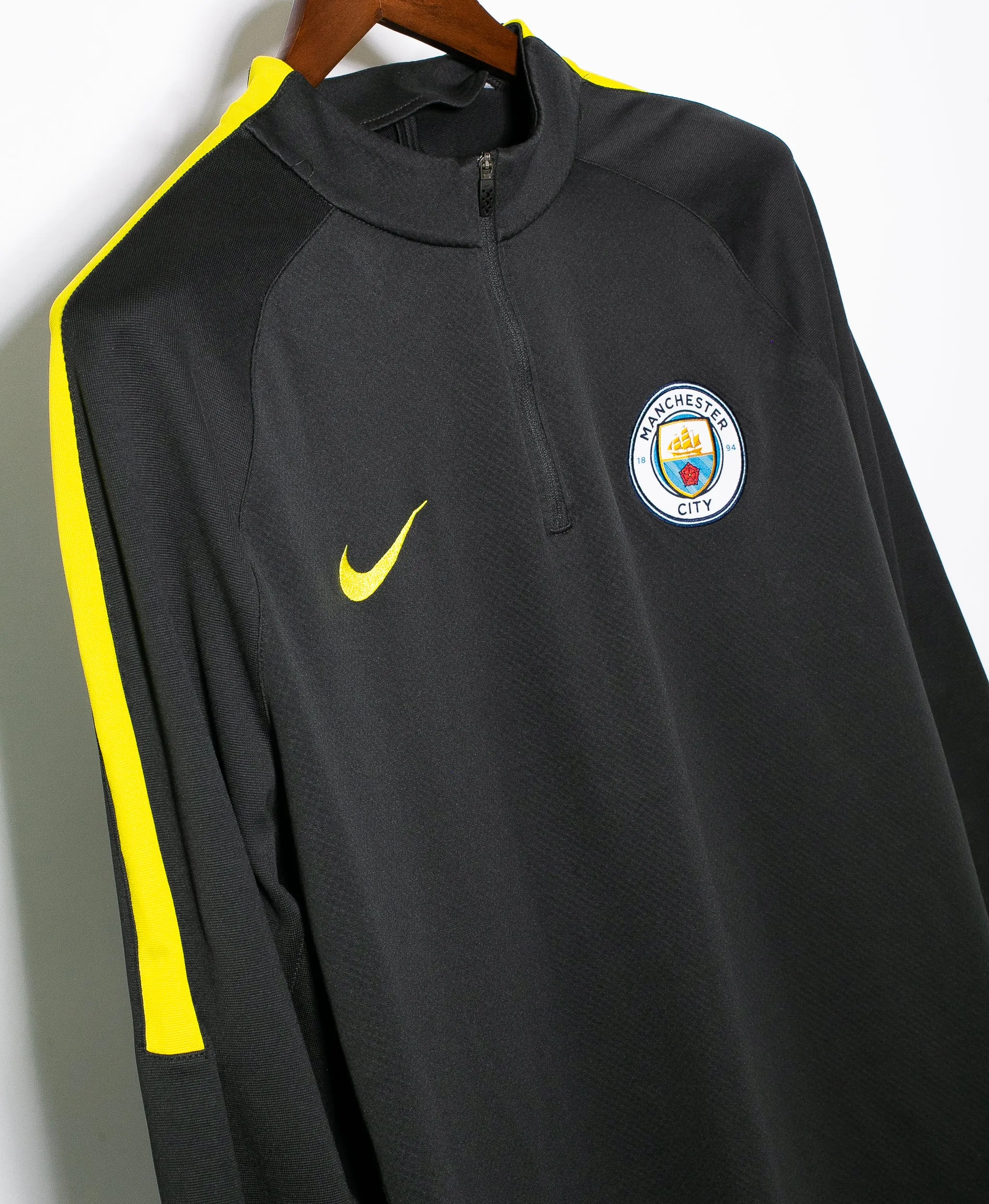 Manchester City 2016 Track Jacket (2XL)