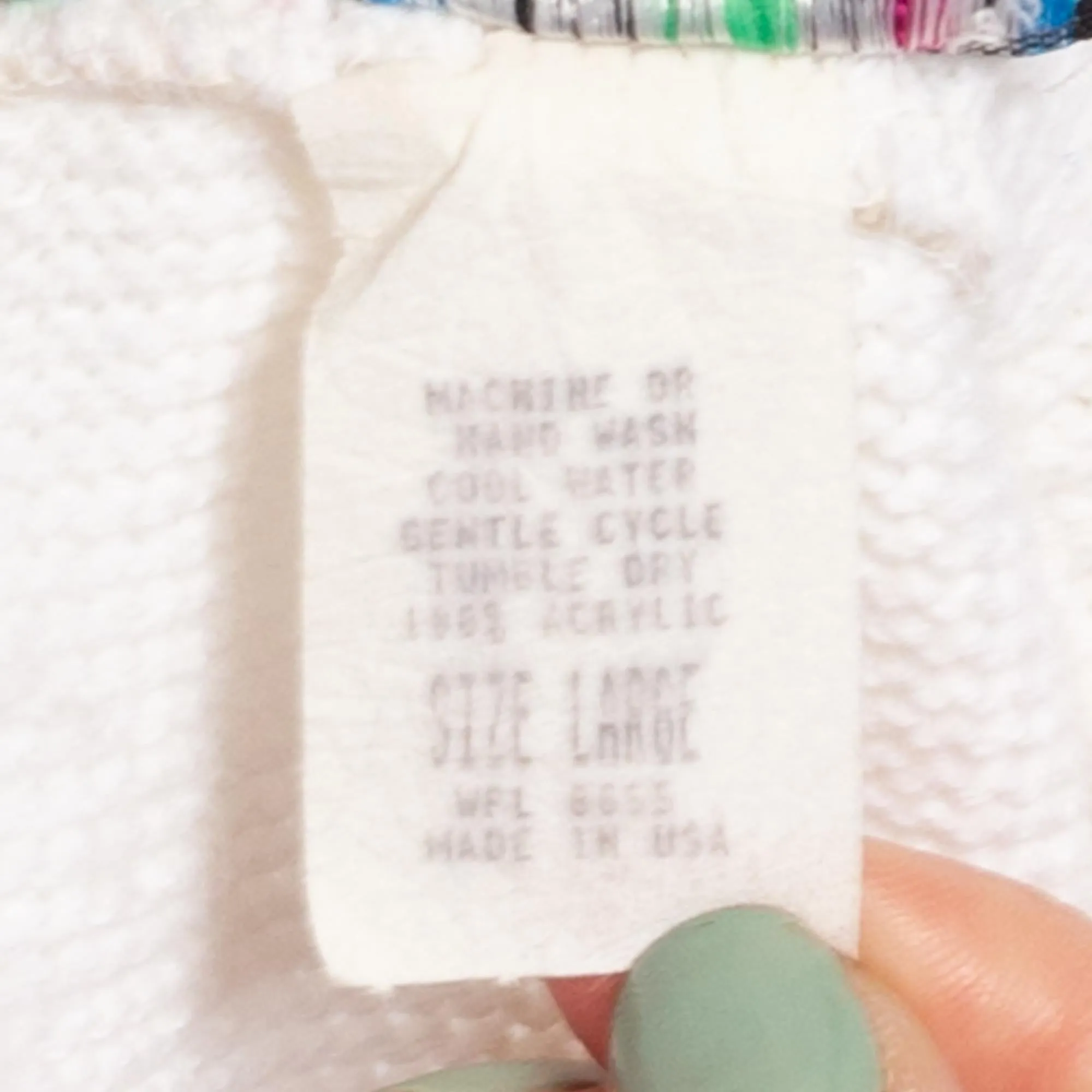 Med-Lrg 90s White Pointelle Knit Mini Skirt