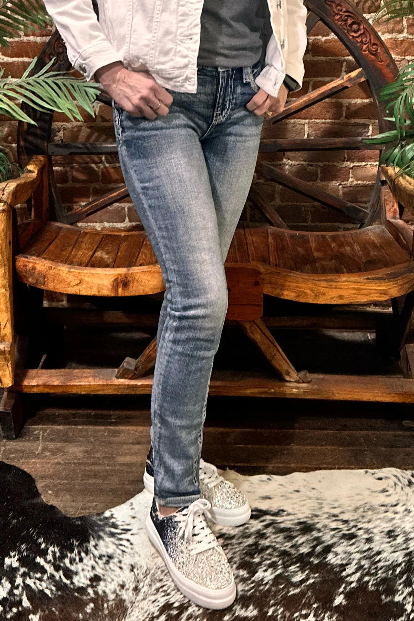 Miss Me Metallic Border Stitch Skinny Jean