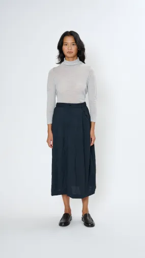Pin Dot Crinkle Skirt in Navy