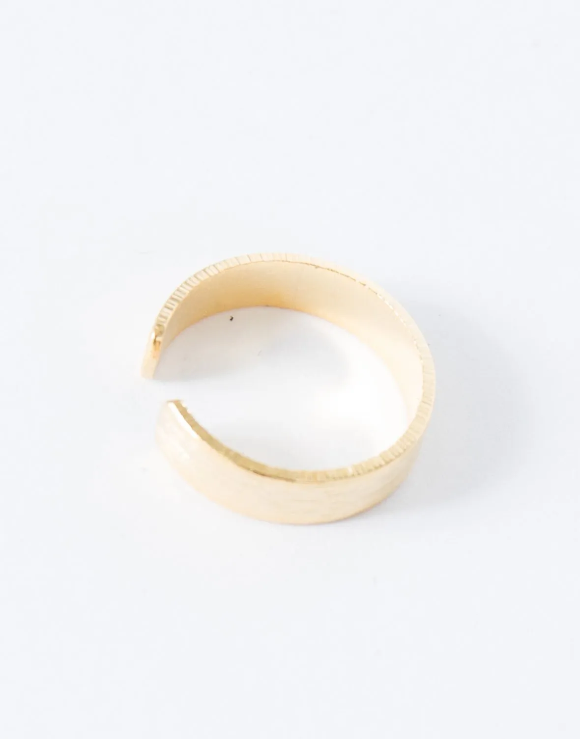 Staple Knuckle Ring
