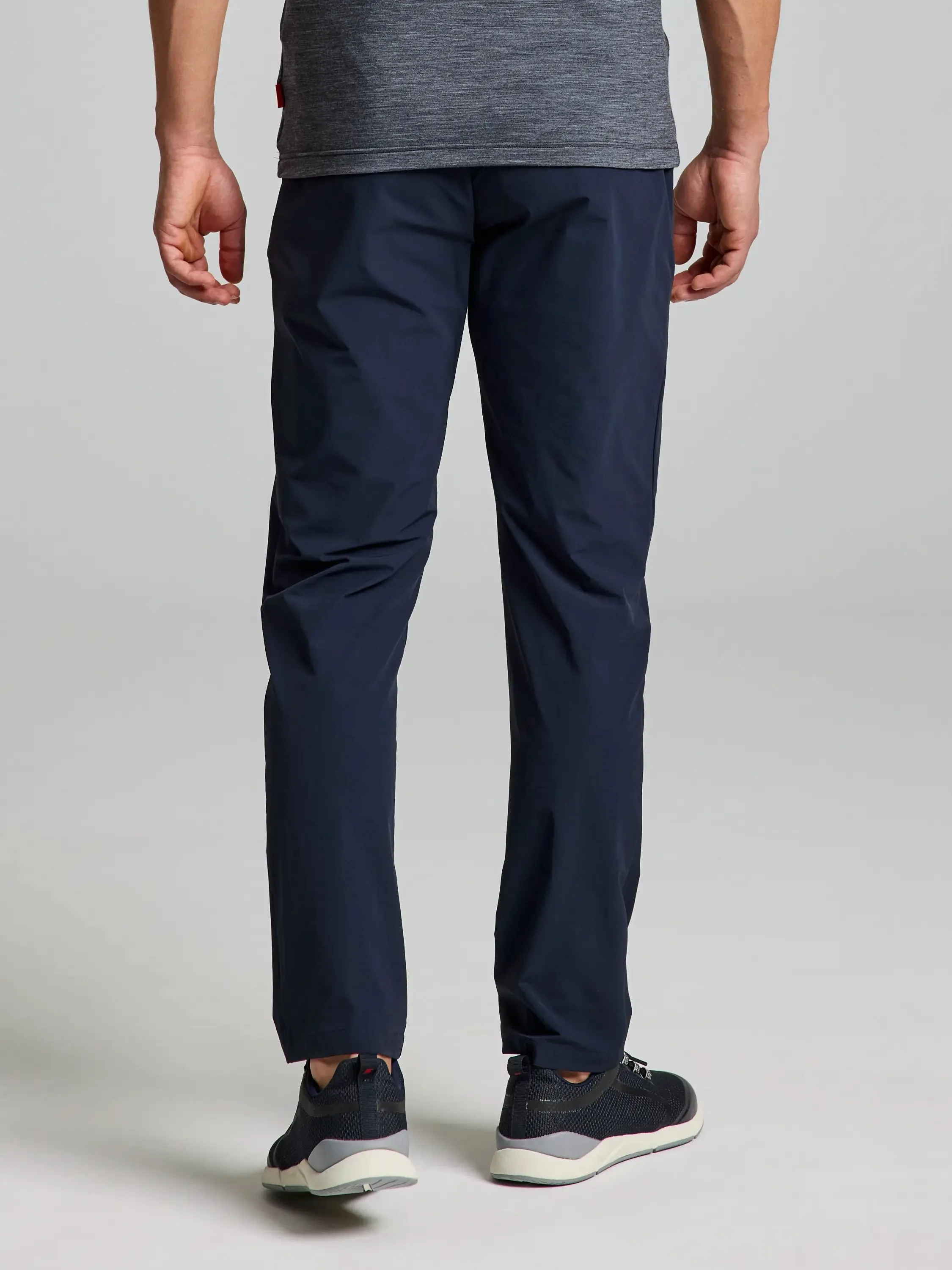 TECH CHINO PANT