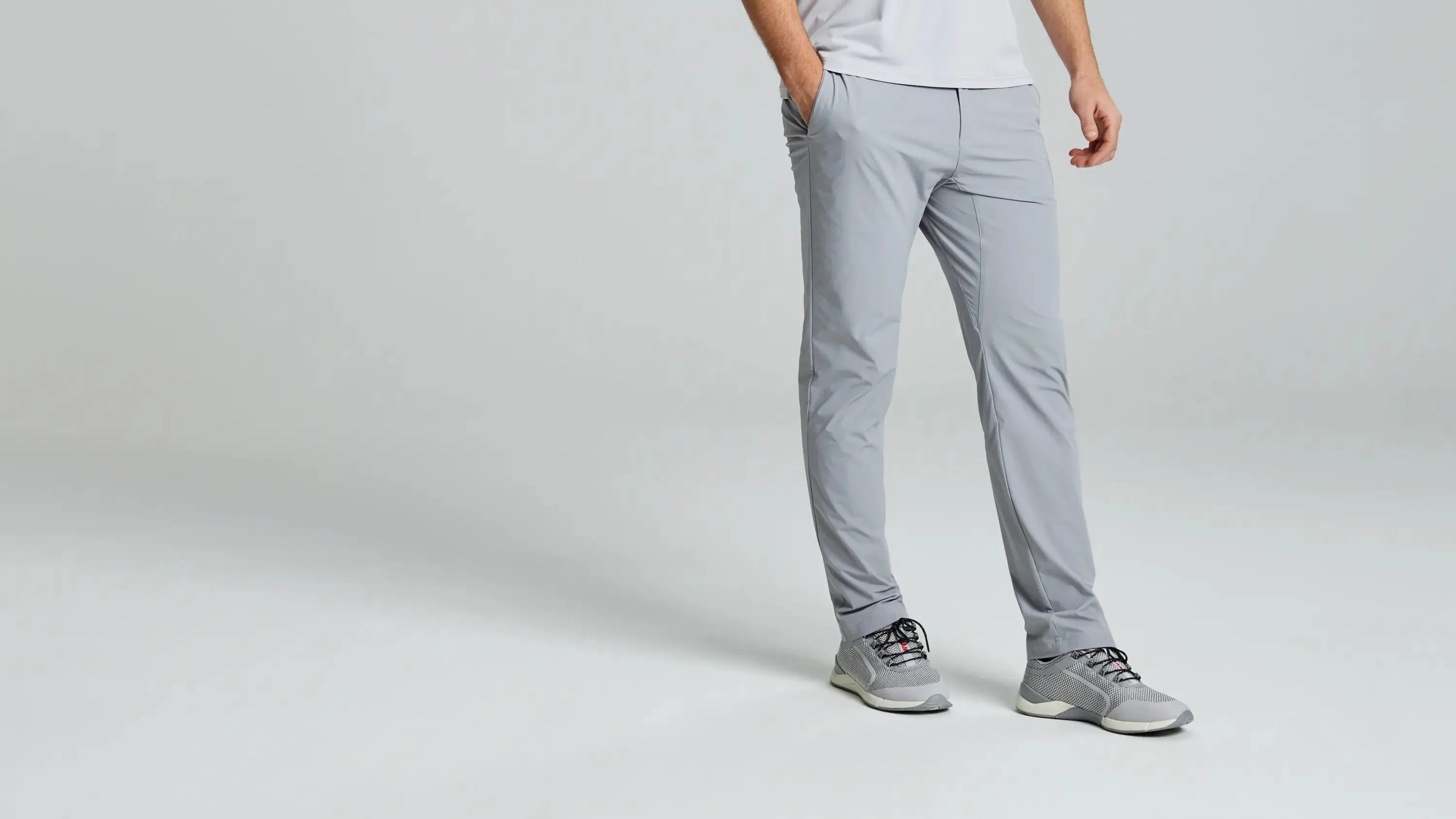 TECH CHINO PANT