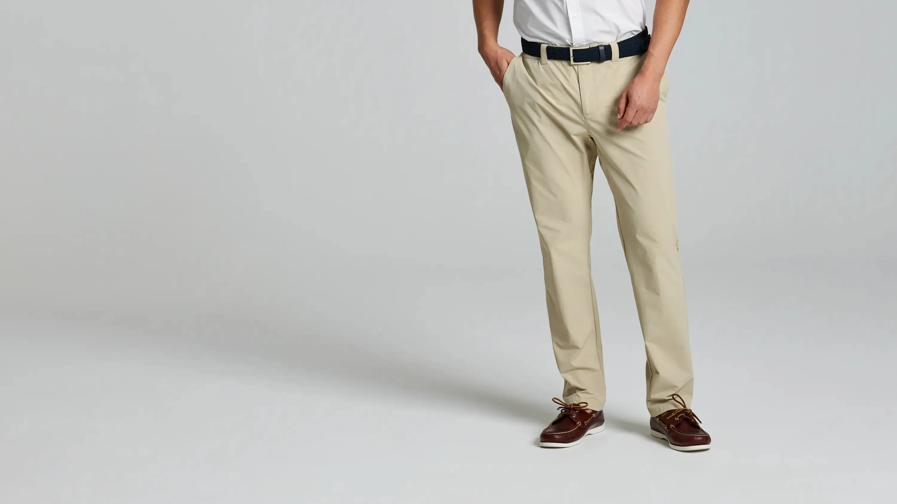 TECH CHINO PANT