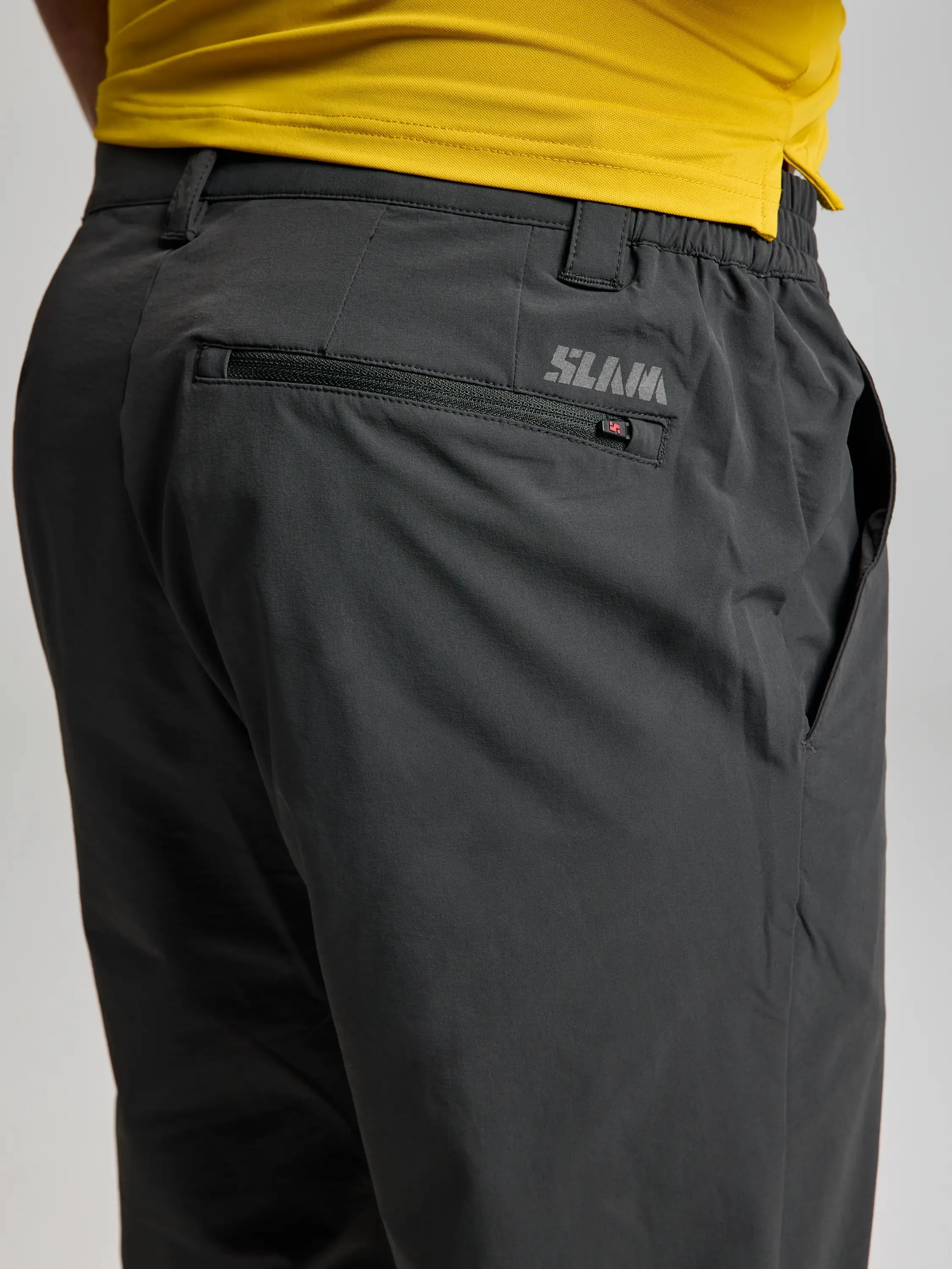 TECH CHINO PANT